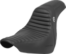 SADDLEMEN Pro Series SDC Performance Seat - w/o Backrest - Tuck-n-Roll/Carbon Fiber - Gripper - FL/FX '18-'24 SC81829T
